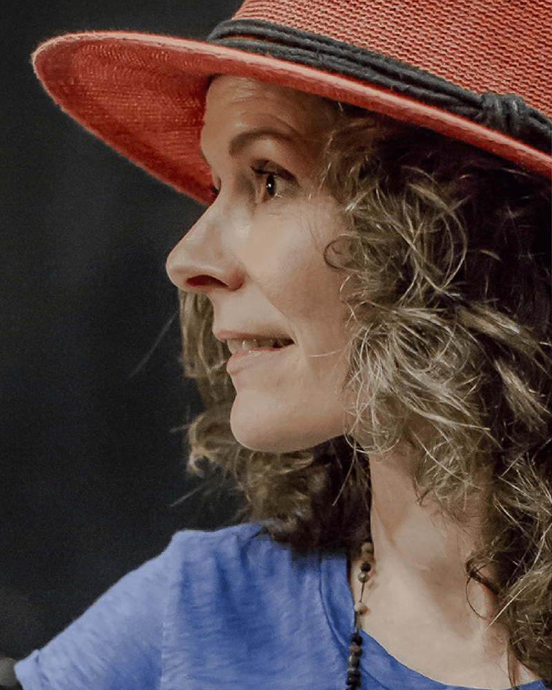 Edie Brickell