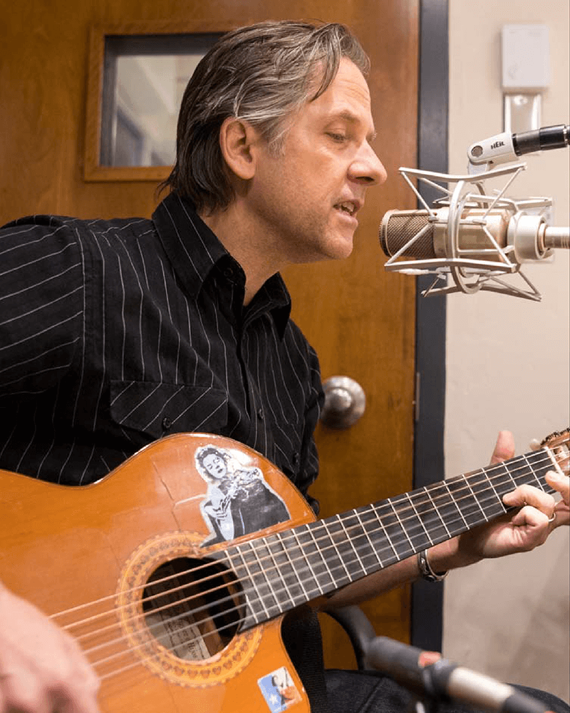 Photo of Joey Burns
